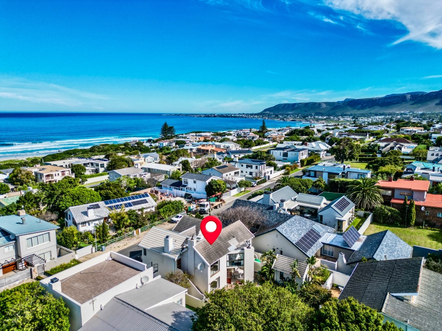 3 Bedroom Property for Sale in Voelklip Western Cape
